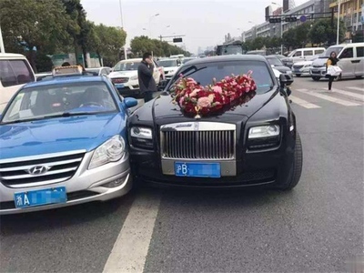 買勞斯萊斯租給婚慶公司 是賺錢利器還是賠錢陷阱？